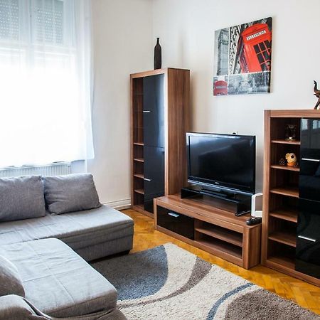Inner City Apartment Debrecen Eksteriør bilde